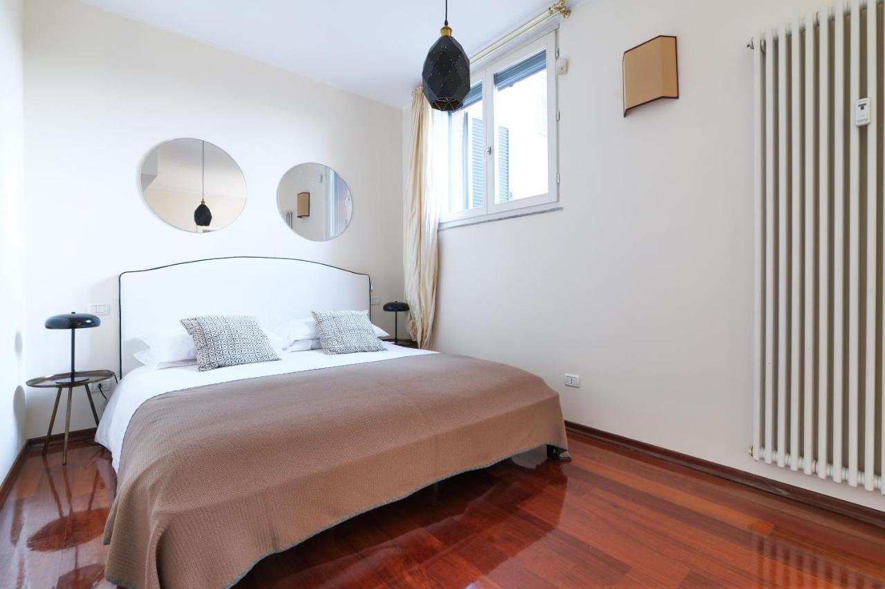 Lux Penthouse Palestro Apartment Милано Екстериор снимка